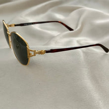 Load image into Gallery viewer, VINTAGE VERSACE SUNGLASSES