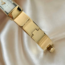 Load image into Gallery viewer, VINTAGE YSL WATCH
