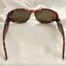 Load image into Gallery viewer, VINTAGE VERSACE SUNGLASSES