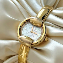 Load image into Gallery viewer, VINTAGE GUCCI MOTHER-OF-PEARL WATCH
