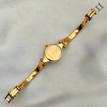 Load image into Gallery viewer, VINTAGE BURBERRY WATCH