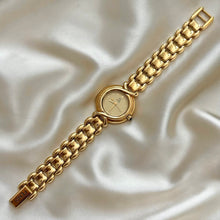 Load image into Gallery viewer, VINTAGE FENDI WATCH