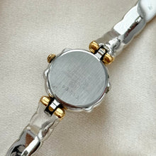 Load image into Gallery viewer, VINTAGE SEIKO DIAMOND DAINTY SILVER WATCH