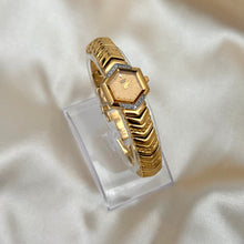 Load image into Gallery viewer, VINTAGE CITIZEN DIAMOND WATCH