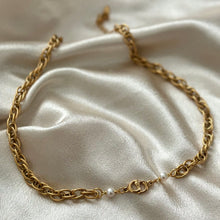 Load image into Gallery viewer, PRE-ORDER: DIOR CD LUNA PEARL MIX NECKLACE