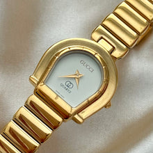 Load image into Gallery viewer, VINTAGE GUCCI WATCH