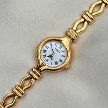 Load image into Gallery viewer, VINTAGE BURBERRY WATCH