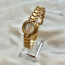 Load image into Gallery viewer, VINTAGE FENDI MOTHER-OF-PEARL WATCH