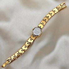 Load image into Gallery viewer, VINTAGE CITIZEN DIAMOND WATCH