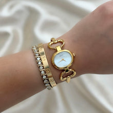 Load image into Gallery viewer, VINTAGE GUCCI MOTHER-OF-PEARL WATCH