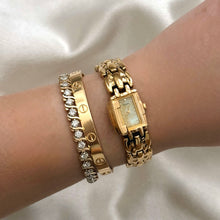 Load image into Gallery viewer, VINTAGE PULSAR MOTHER-OF-PEARL DAINTY WATCH