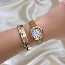 Load image into Gallery viewer, VINTAGE CARTIER TAN LEATHER WATCH