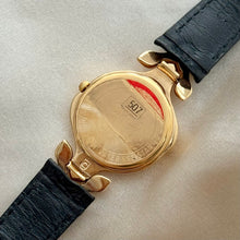 Load image into Gallery viewer, VINTAGE CHLOÉ BLACK LEATHER WATCH