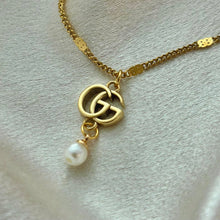 Load image into Gallery viewer, GG PEARL DROP DAINTY NECKLACE