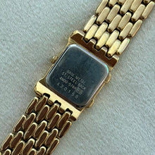 Load image into Gallery viewer, VINTAGE SEIKO WATCH