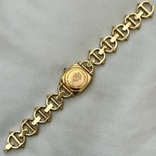 Load image into Gallery viewer, VINTAGE GUCCI WATCH