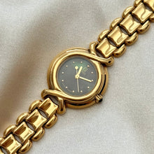 Load image into Gallery viewer, VINTAGE FENDI BLACK MOTHER-OF-PEARL WATCH