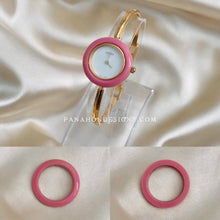 Load image into Gallery viewer, VINTAGE GUCCI INTERCHANGEABLE BEZEL WATCH (12 BEZELS)