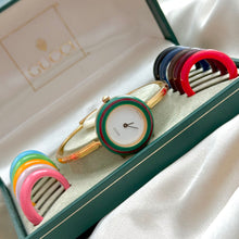 Load image into Gallery viewer, VINTAGE GUCCI INTERCHANGEABLE BEZEL WATCH (12 BEZELS)