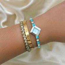 Load image into Gallery viewer, VINTAGE SEIKO AQUAMARINE & DIAMOND DAINTY SILVER WATCH