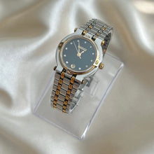 Load image into Gallery viewer, VINTAGE GUCCI TWO-TONED WATCH