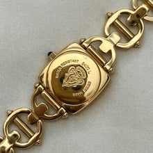 Load image into Gallery viewer, VINTAGE GUCCI WATCH