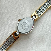 Load image into Gallery viewer, VINTAGE SEIKO DIAMOND DAINTY WATCH