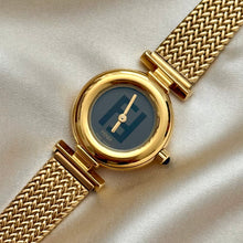 Load image into Gallery viewer, VINTAGE FENDI WATCH