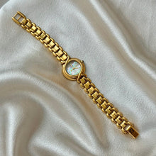 Load image into Gallery viewer, VINTAGE FENDI MOTHER-OF-PEARL WATCH
