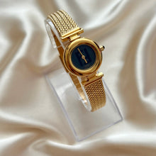 Load image into Gallery viewer, VINTAGE FENDI WATCH