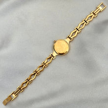 Load image into Gallery viewer, VINTAGE BURBERRY WATCH