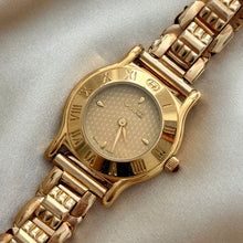 Load image into Gallery viewer, VINTAGE GUCCI WATCH