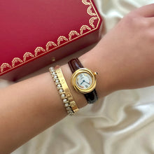 Load image into Gallery viewer, VINTAGE CARTIER BROWN LEATHER WATCH - WITH EXTRA STRAP