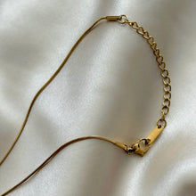 Load image into Gallery viewer, VINTAGE SEIKO NECKLACE WATCH