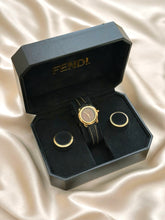 Load image into Gallery viewer, VINTAGE FENDI INTERCHANGEABLE BEZEL WATCH