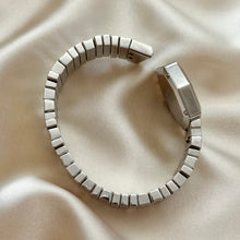 Load image into Gallery viewer, CHRISTIAN DIOR GEM DIOR MOTHER-OF-PEARL WATCH