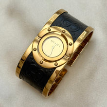 Load image into Gallery viewer, VINTAGE GUCCI LEATHER WATCH
