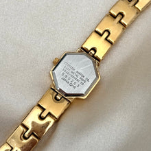 Load image into Gallery viewer, VINTAGE CITIZEN DIAMOND WATCH