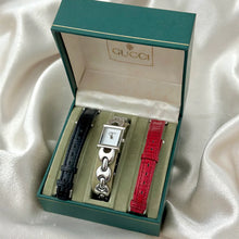 Load image into Gallery viewer, VINTAGE GUCCI INTERCHANGEABLE LEATHER WATCH