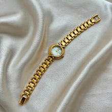 Load image into Gallery viewer, VINTAGE FENDI MOTHER-OF-PEARL WATCH
