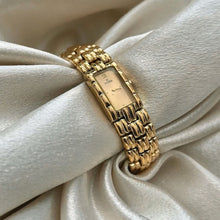 Load image into Gallery viewer, VINTAGE FENDI WATCH