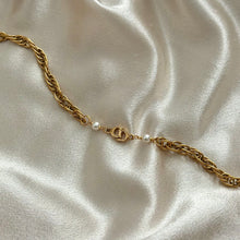 Load image into Gallery viewer, PRE-ORDER: DIOR CD LUNA PEARL MIX NECKLACE