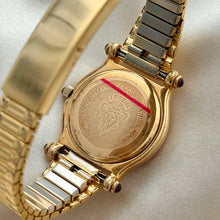 Load image into Gallery viewer, VINTAGE GUCCI WATCH