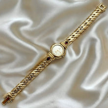 Load image into Gallery viewer, VINTAGE SEIKO DAINTY GARNET WATCH