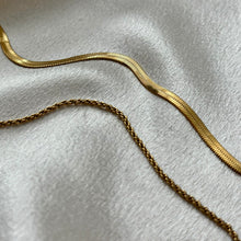 Load image into Gallery viewer, DIOR DAINTY STACK NECKLACE