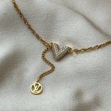 Load image into Gallery viewer, LV DIAMANTÉ LARIAT DAINTY NECKLACE