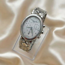 Load image into Gallery viewer, VINTAGE DIOR MOTHER-OF-PEARL CHRONOGRAPH SILVER WATCH
