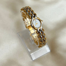 Load image into Gallery viewer, VINTAGE SEIKO TWO-TONED WATCH