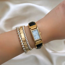 Load image into Gallery viewer, VINTAGE LOEWE BLACK LEATHER WATCH