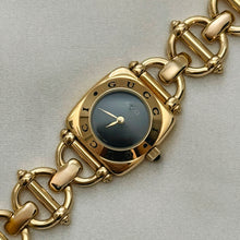 Load image into Gallery viewer, VINTAGE GUCCI WATCH